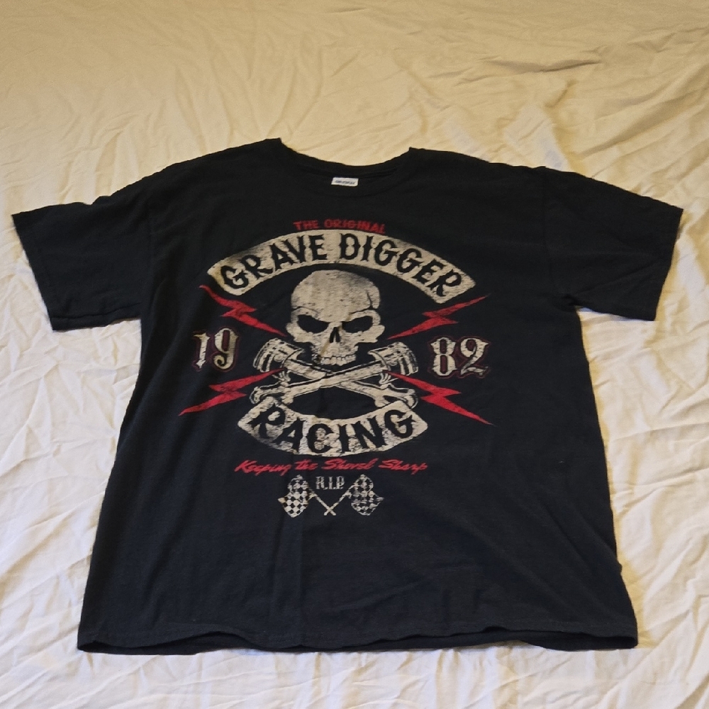 Mens Large Grave Digger Racing T-shirt